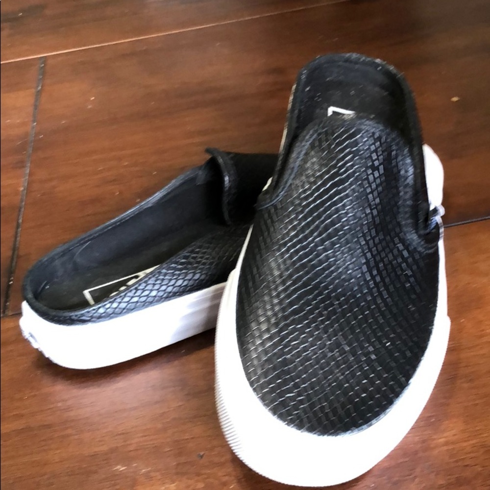Vans Slip ons New 7.5